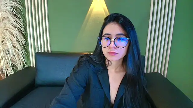 ChloeTurner  online show from October 13, 3:13 pm
