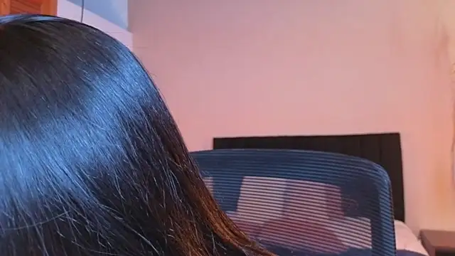 ChloeTurner  online show from February 26, 8:09 pm