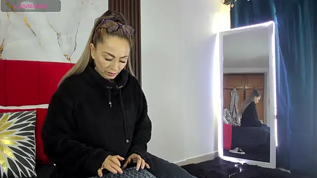 emagarcia online show from February 2, 2:05 pm