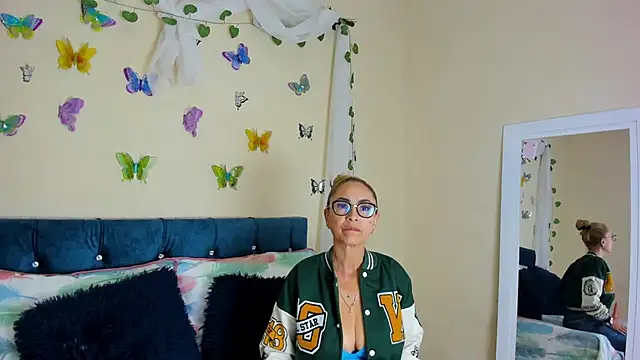 emagarcia online show from September 20, 7:41 pm