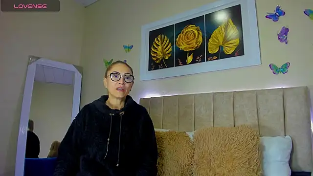 emagarcia online show from October 6, 1:12 pm