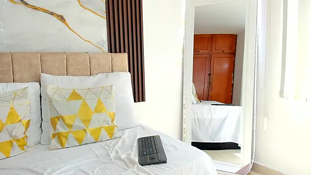 emagarcia online show from March 16, 6:54 pm