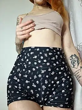 roxi katty online show from December 19, 4:38 am