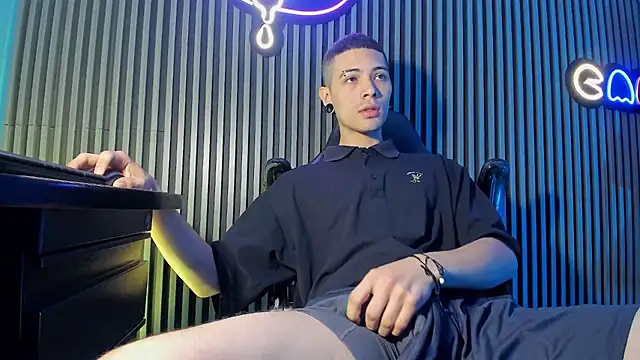 Jefer rick  online show from October 13, 1:02 pm