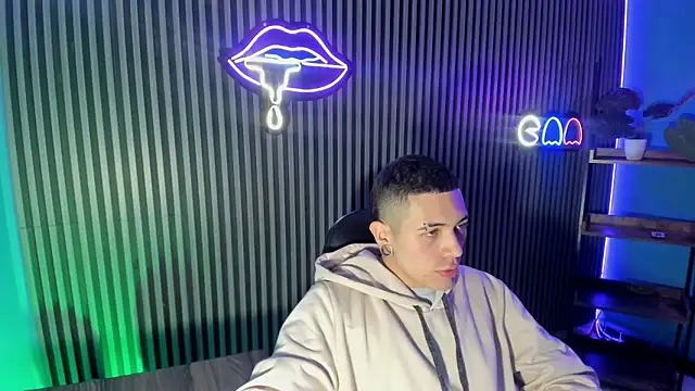 Jefer rick  online show from January 11, 12:56 pm