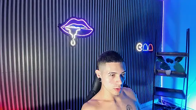 Jefer rick  online show from December 5, 12:37 pm