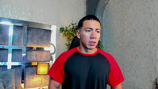 Snapshot of marc_ginale chatting on October 10, 12:39 pm marc ginale online show from October 10, 12:39 pm