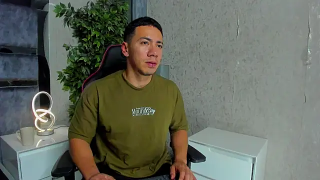 marc ginale online show from December 22, 10:21 pm