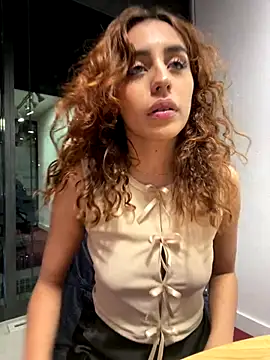 Katee Jones online show from December 22, 11:49 pm