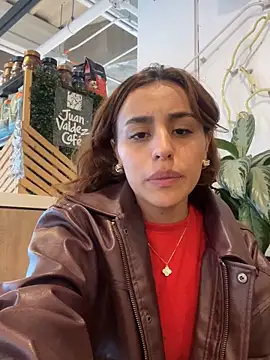 Katee Jones online show from November 30, 8:20 pm