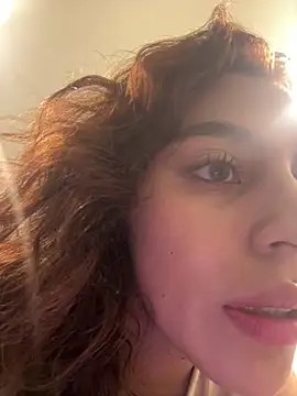 Katee Jones online show from March 5, 7:21 pm