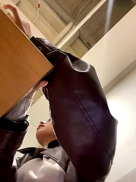 Katee Jones online show from November 13, 10:46 pm