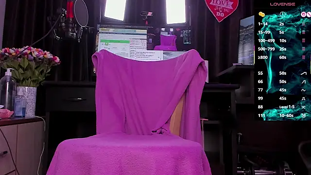 Raissa sky26 online show from January 12, 3:35 am