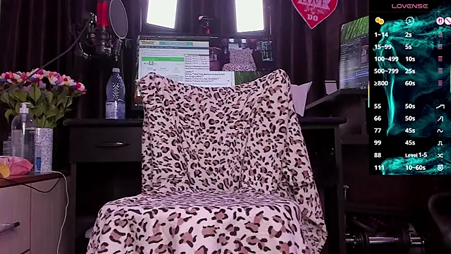 Snapshot of Raissa_sky26 chatting on November 3, 3:34 am Raissa sky26 online show from November 3, 3:34 am