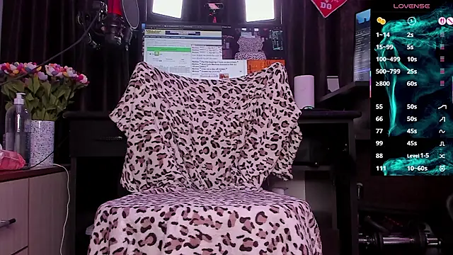 Raissa sky26 online show from February 18, 3:59 am