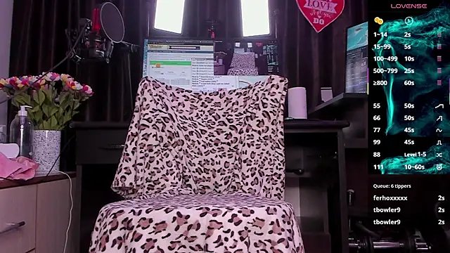 Raissa sky26 online show from March 21, 3:52 am