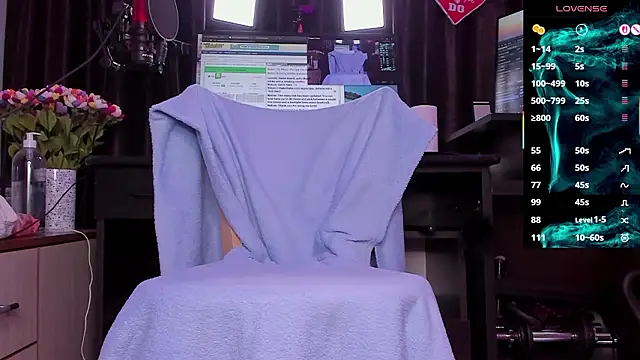 Raissa sky26 online show from February 13, 3:39 am