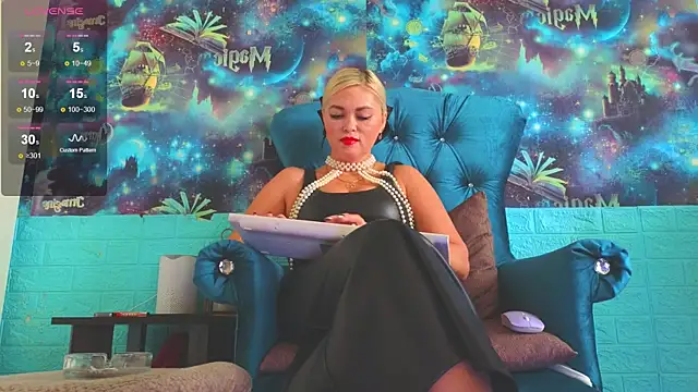 Snow Goddess online show from October 13, 4:14 am