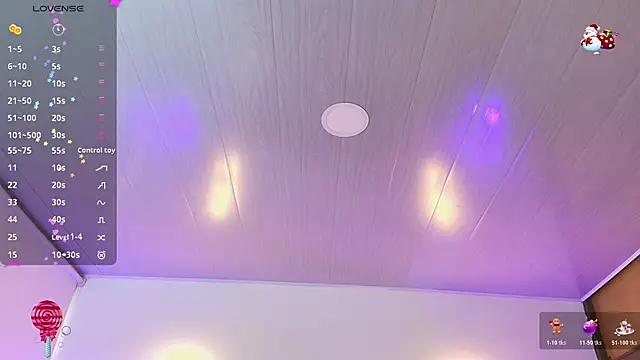 Snapshot of _gaby2 chatting on December 17, 11:37 am gaby2 online show from December 17, 11:37 am