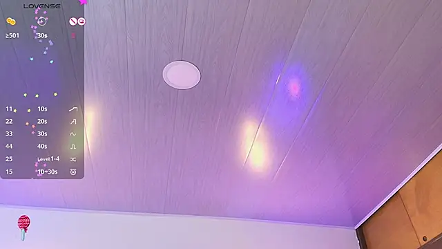 Snapshot of _gaby2 chatting on February 17, 11:51 am gaby2 online show from February 17, 11:51 am