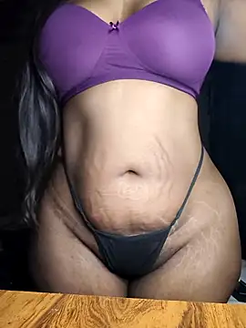 susmithasushi81 online show from February 9, 4:49 pm