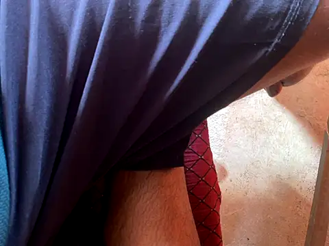 Snapshot of manoj_master chatting on October 13, 8:49 am manoj master online show from October 13, 8:49 am