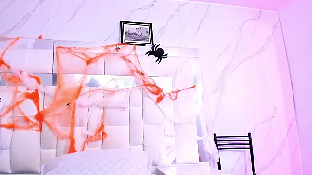 BritneyCollins online show from October 11, 11:33 am