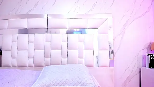 BritneyCollins online show from November 10, 11:59 am