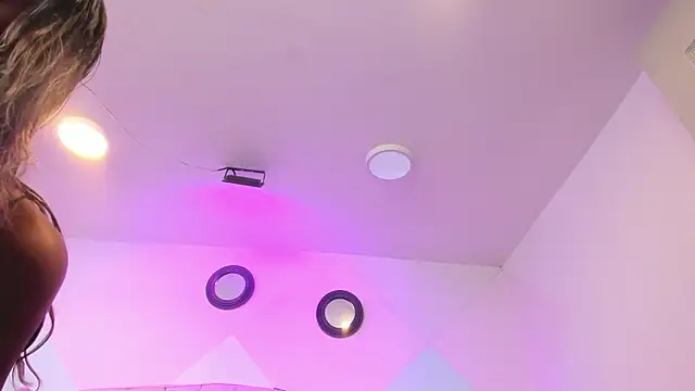 BritneyCollins online show from February 4, 12:11 pm