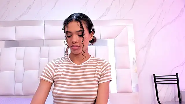 BritneyCollins online show from November 15, 11:58 am