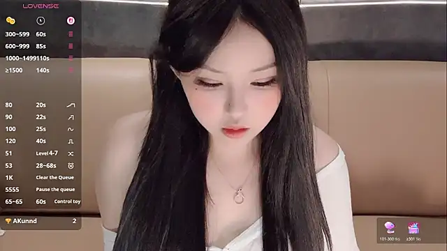 Snapshot of Fountain- chatting on October 23, 10:30 pm Fountain- online show from October 23, 10:30 pm