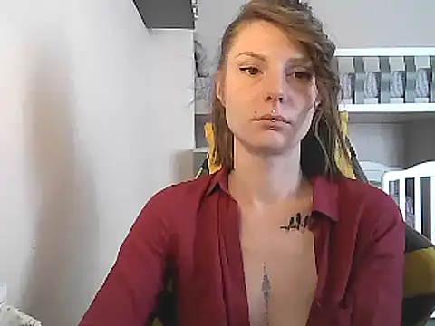 Snapshot of Feli_blue chatting on March 5, 9:05 am Feli blue online show from March 5, 9:05 am