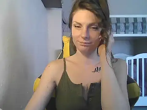 Snapshot of Feli_blue chatting on March 7, 10:46 am Feli blue online show from March 7, 10:46 am