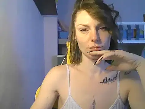 Snapshot of Feli_blue chatting on February 10, 8:53 am Feli blue online show from February 10, 8:53 am