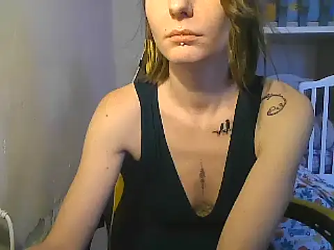 Snapshot of Feli_blue chatting on February 11, 12:04 pm Feli blue online show from February 11, 12:04 pm