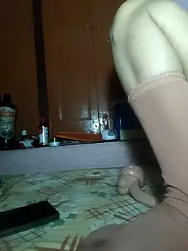 IndianRima online show from January 14, 9:57 am