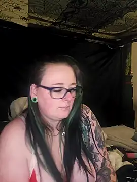 Bunny Cummings online show from December 16, 12:26 am