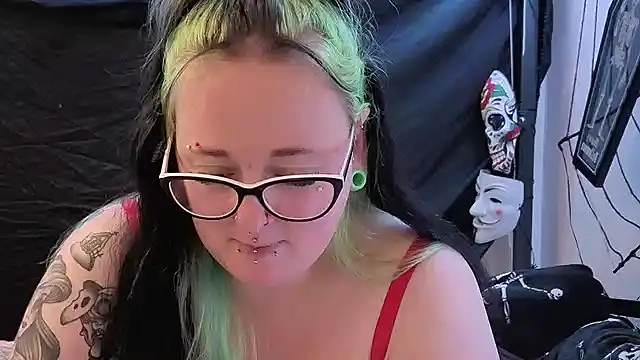 Bunny Cummings online show from March 7, 11:21 pm