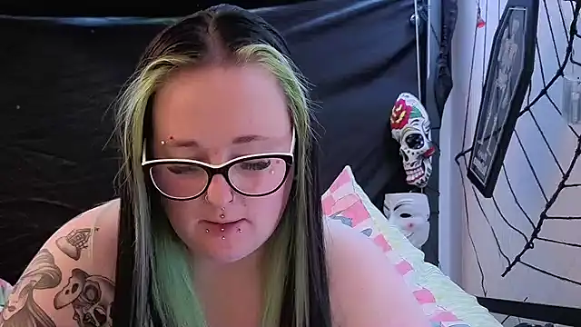 Bunny Cummings online show from March 8, 11:52 pm