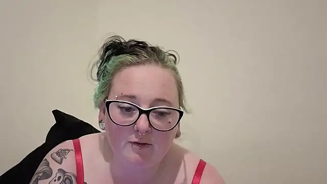 Bunny Cummings online show from July 18, 11:24 pm