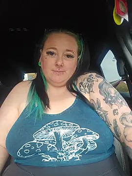 Bunny Cummings online show from June 15, 4:06 pm