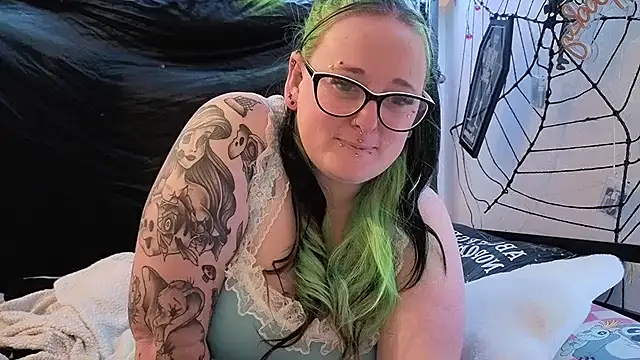 Bunny Cummings online show from February 22, 10:44 pm