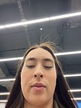 Holly Play online show from March 23, 12:05 pm