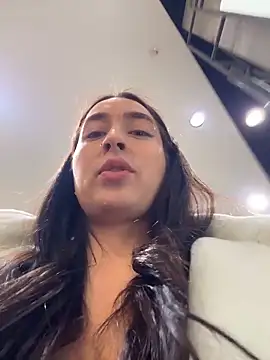 Holly Play online show from February 26, 12:05 pm