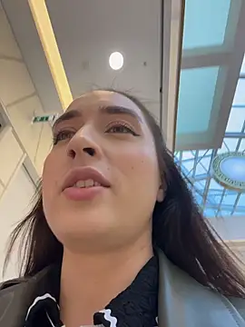 Holly Play online show from October 28, 9:08 am