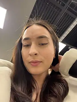 Holly Play online show from March 2, 12:23 pm