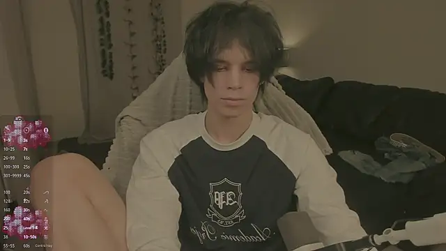 Wampeyes online show from November 6, 2:10 pm