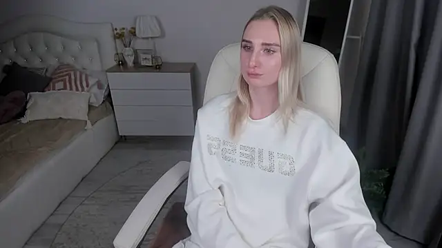 barbie nude online show from December 4, 5:27 pm