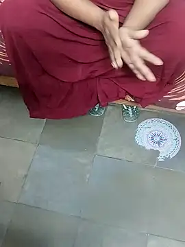 krishhyd69 online show from December 7, 6:10 pm