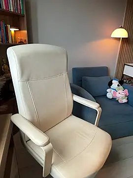 Alessia-miller  online show from March 29, 8:21 pm